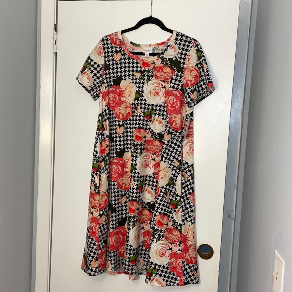 LuLaRoe Jessie Dress